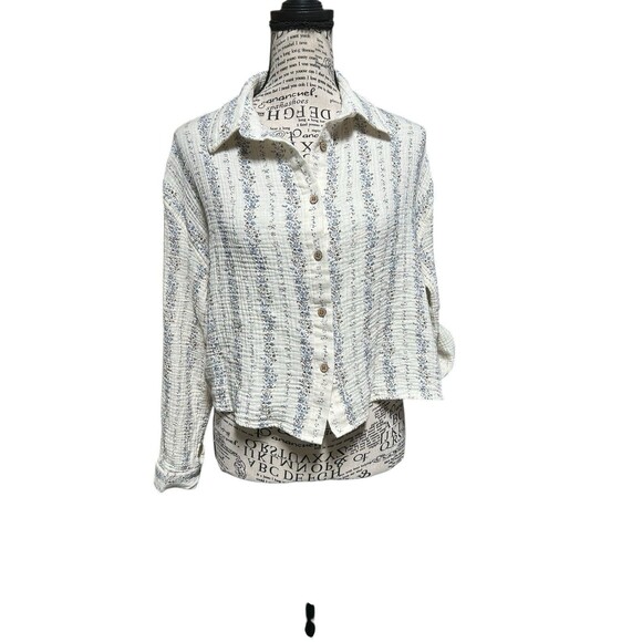 Love Notes Women's Striped Gauze Cropped Shirt 100% Cotton, Button-Up Medium - Picture 1 of 8